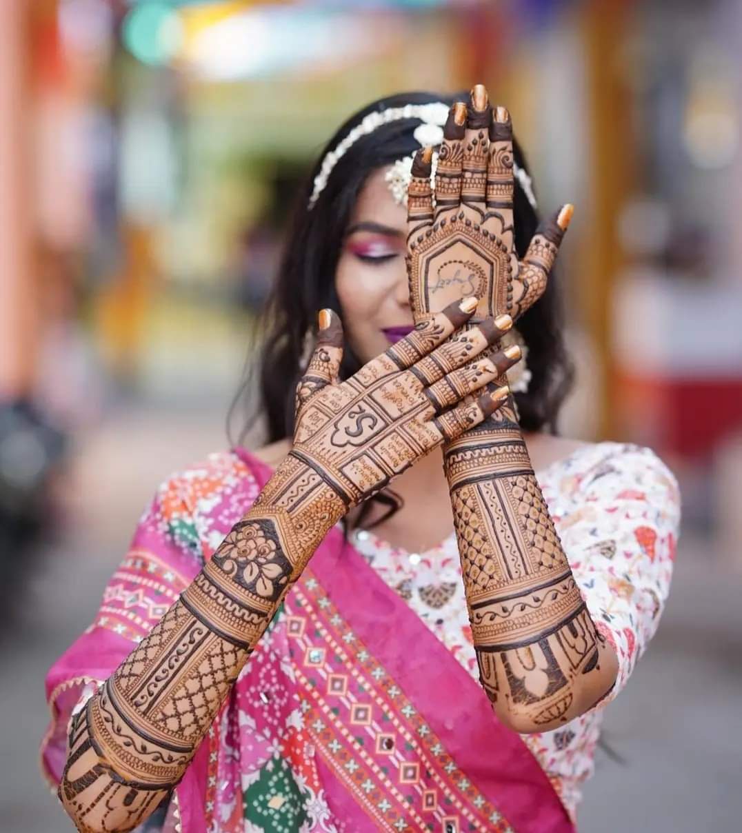 Raj Mehandi Artist