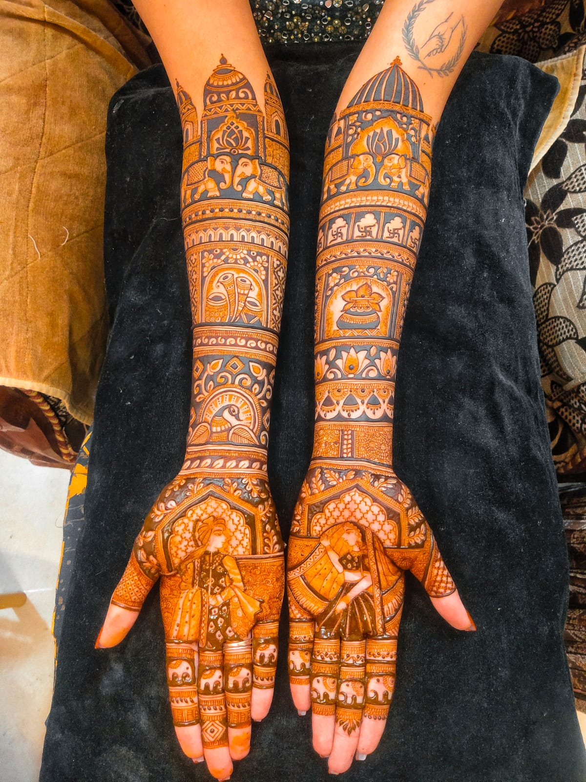 Raj Mehandi Artist